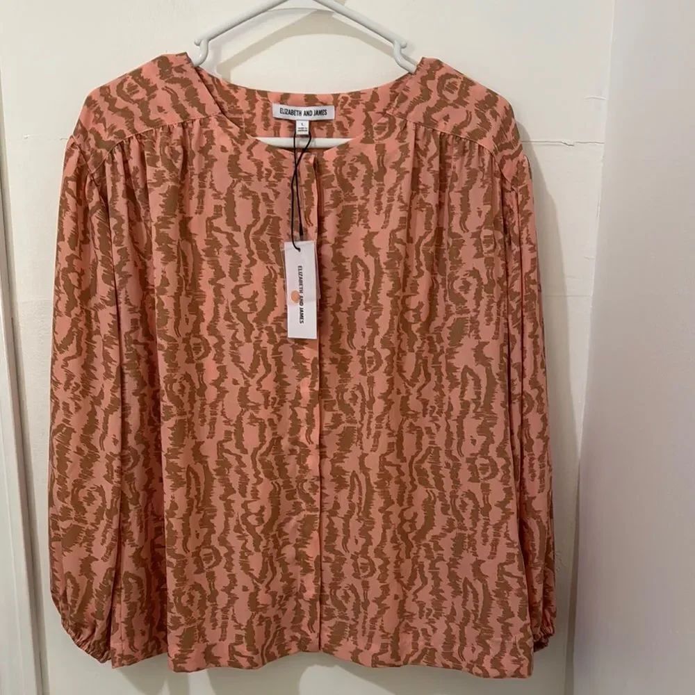 Elizabeth and James Orange Long Sleeve Boxy Blouse Size L NWT